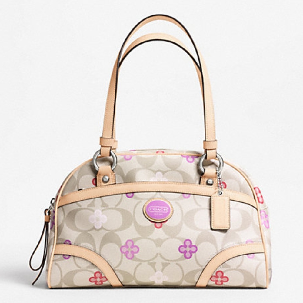 New Coach Peyton Signature Clover Shoulder Bag